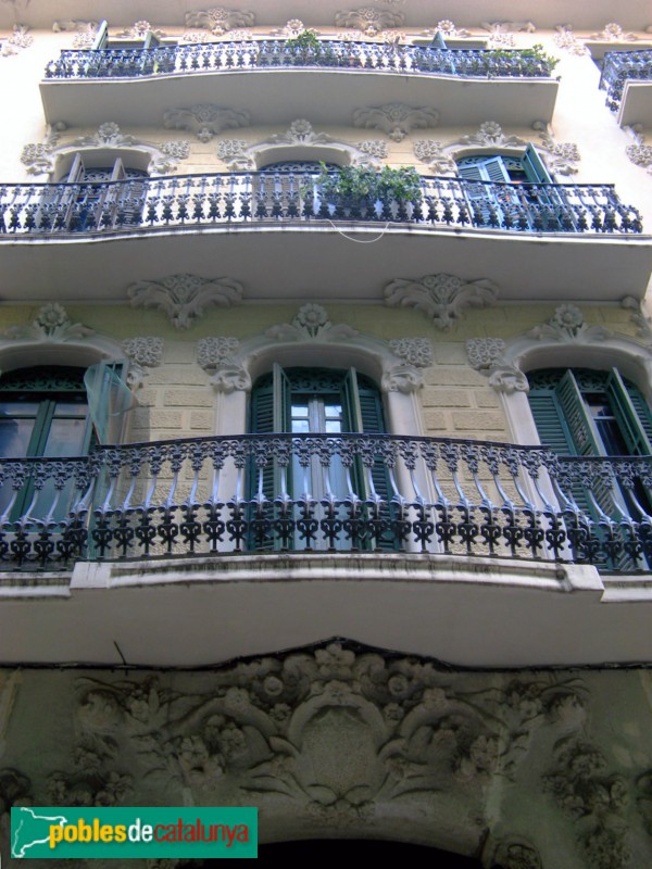 Barcelona - Avinyó, 22 (Foto: Albert Esteves, 2007) Barcelona - Avinyó, 22