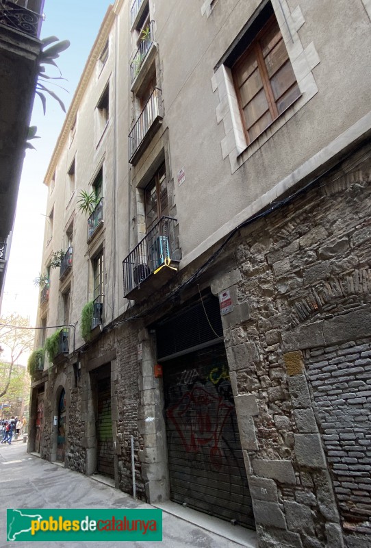 Barcelona - Hostal d'en Sol, 3-5 (Foto: Albert Esteves, 2019) Barcelona - Hostal d'en Sol, 3-5