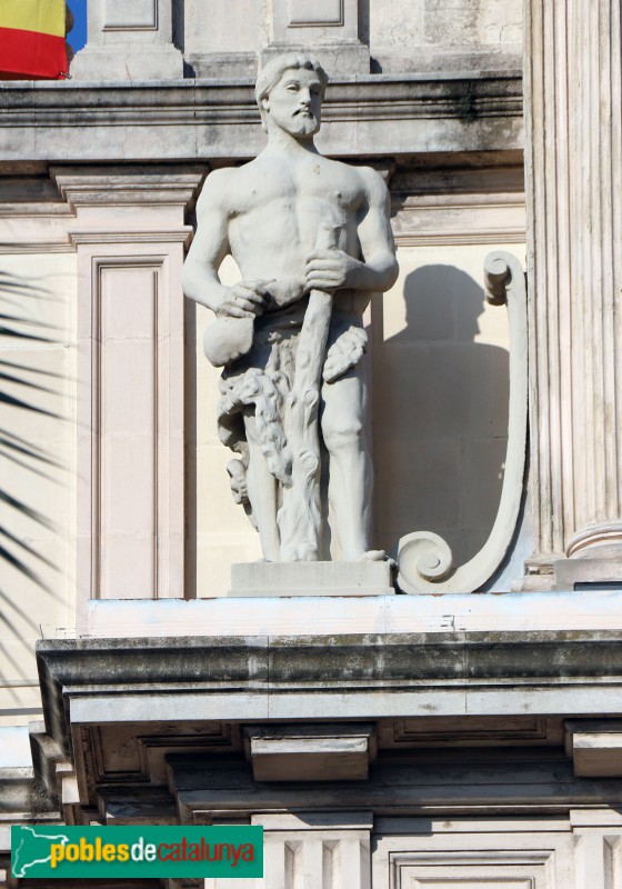 Barcelona - Antic Convent de la Mercè, façana del passeig Colom (Foto: Albert Esteves, 2020) Barcelona - Antic Convent de la Mercè, façana del passeig Colom