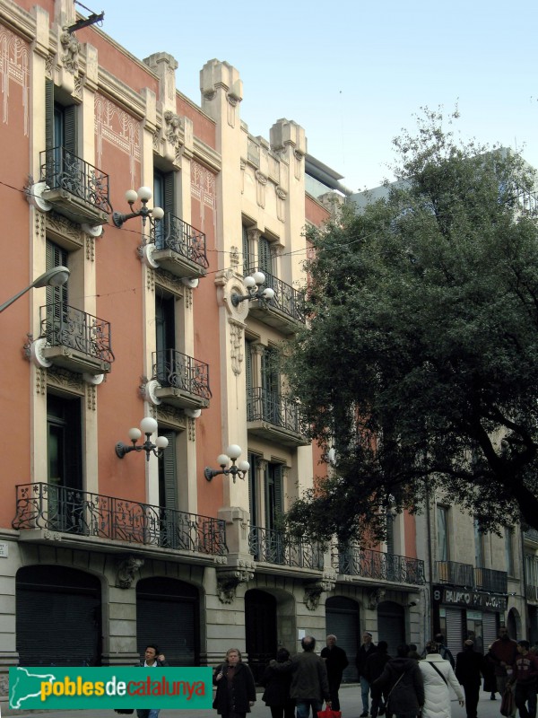 Barcelona - Magatzems Cendra i Caralt (Antiga Hidroelèctrica de Catalunya) (Foto: Albert Esteves, 2007) Barcelona - Magatzems Cendra i Caralt (Antiga Hidroelèctrica de Catalunya)