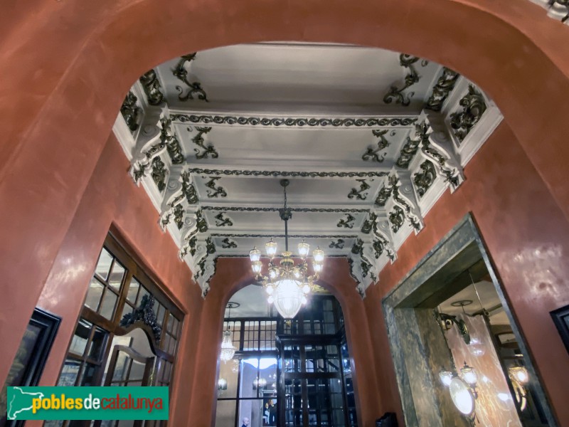 Barcelona - Casa Miralbell (Hotel Nouvel) (Foto: Albert Esteves, 2020) Barcelona - Casa Miralbell (Hotel Nouvel)