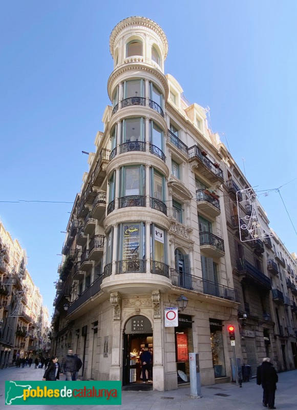 Barcelona - Santa Anna, 2 (Foto: Albert Esteves, 2020) Barcelona - Santa Anna, 2