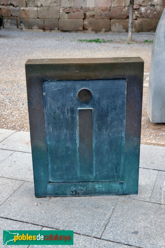 Barcelona - Escultura Barcino (Foto: Albert Esteves, 2020) Barcelona - Escultura Barcino