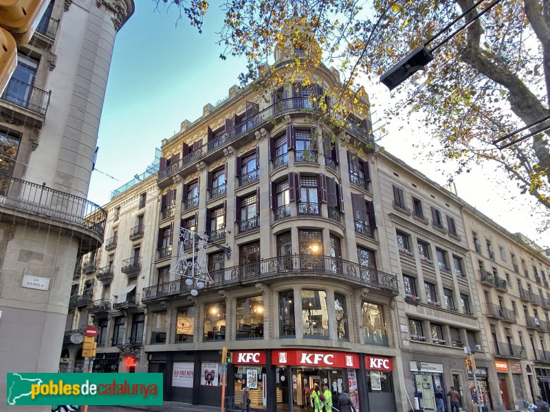 Barcelona - Rambla, 60 (Foto: Albert Esteves, 2019) Barcelona - Rambla, 60