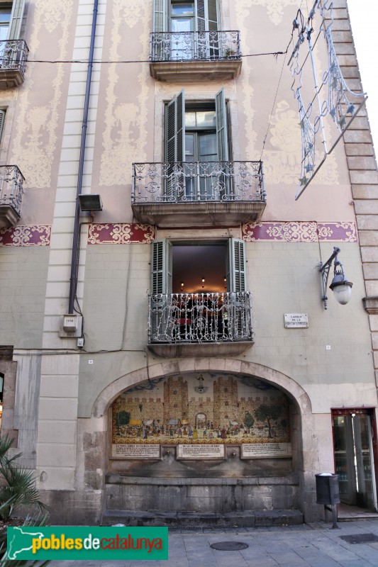 Barcelona - Casa Josefa Nadal. Façana Portaferrissa (Foto: Albert Esteves, 2019) Barcelona - Casa Josefa Nadal. Façana Portaferrissa