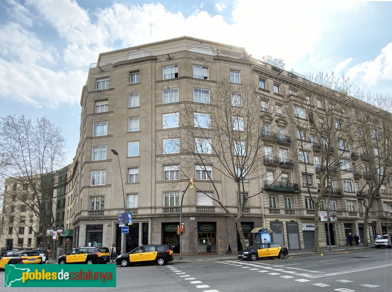 Barcelona - El Frare Negre (Foto: Albert Esteves, 2020) Barcelona - El Frare Negre