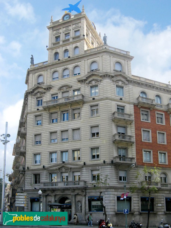 Tarragona - Edifici de la Caixa de Pensions (Foto: Albert Esteves, 2008) Tarragona - Edifici de la Caixa de Pensions