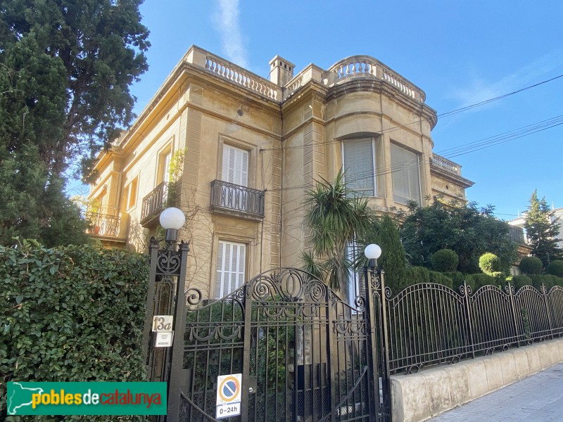 Barcelona - Av. Tibidabo, 13 (Foto: Albert Esteves, 2020) Barcelona - Av. Tibidabo, 13