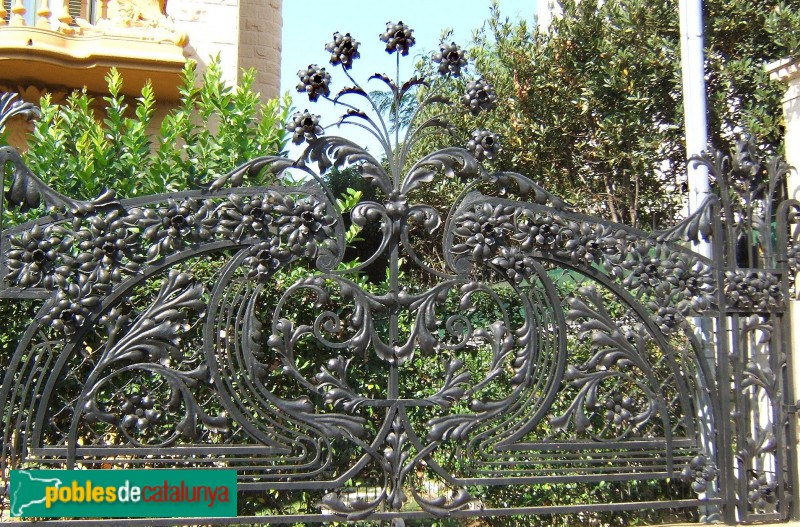 Barcelona - Av. Tibidabo, 27 (Foto: Carmen Gloria Moya, 2009) Barcelona - Av. Tibidabo, 27