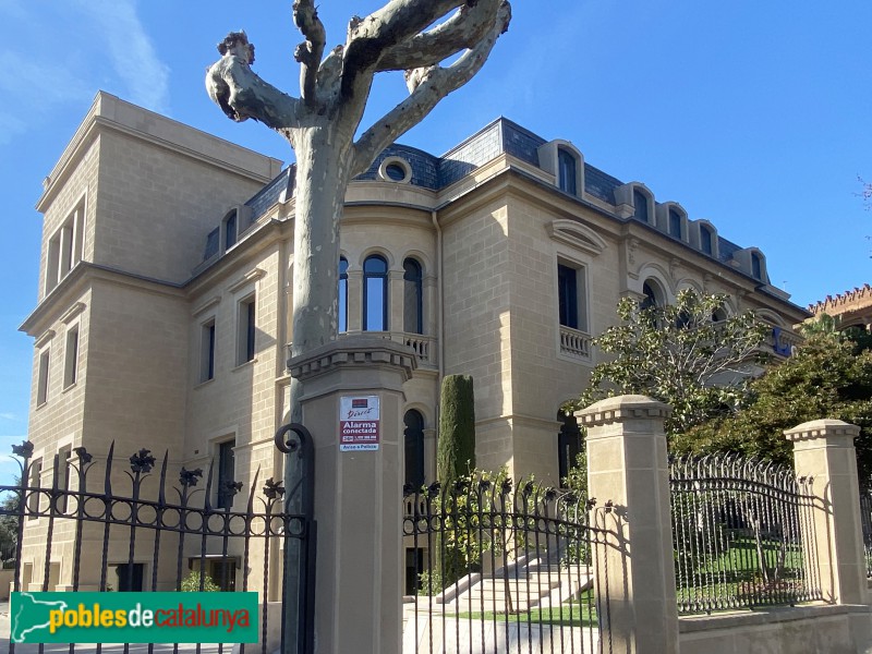 Barcelona - Av. Tibidabo, 29 (Foto: Albert Esteves, 2006) Barcelona - Av. Tibidabo, 29