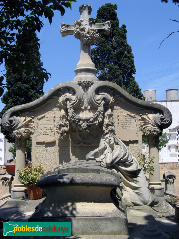 Vilassar de Mar - Cementiri. Sepulcre Bartomeu-Gel (Foto: Albert Esteves, 2007) Vilassar de Mar - Cementiri. Sepulcre Bartomeu-Gel