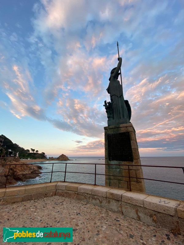 Tossa de Mar - Estàtua de Minerva (Foto: <i>M. Àngels Pujals</i>, 2020) Tossa de Mar - Estàtua de Minerva