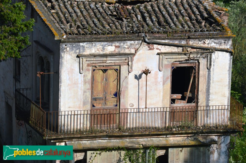 Cervelló - Can Pitarra (Foto: <i>Eloy Fernández Castillo</i>, 2020) Cervelló - Can Pitarra