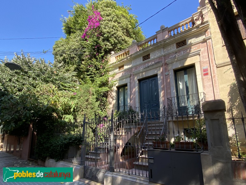 Barcelona - Passatge de Sant Felip. Casa Moragas (Foto: Albert Esteves, 2020) Barcelona - Passatge de Sant Felip. Casa Moragas