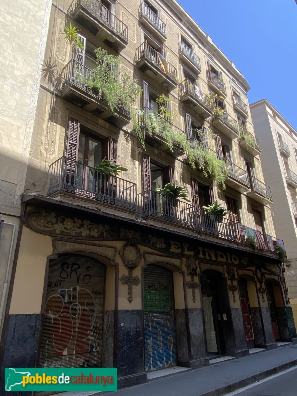 Barcelona - Carme, 24 (Foto: Albert Esteves, 2020) Barcelona - Carme, 24