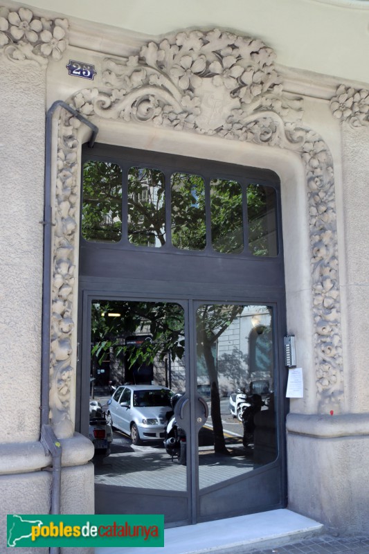 Barcelona - Bruc, 2-4 / Trafalgar, 25 (Foto: Albert Esteves, 2020) Barcelona - Bruc, 2-4 / Trafalgar, 25