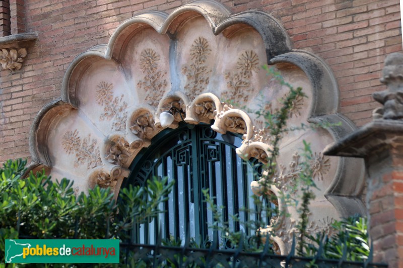 Barcelona - Casa Fornells, Av. Tibidabo, 37 (Foto: Albert Esteves, 2020) Barcelona - Casa Fornells, Av. Tibidabo, 37