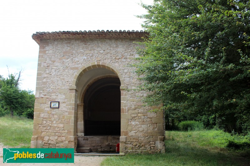 Pontils - Capella de les Fonts de la Brufaganya (Foto: <i>Meritxell Martínez Novau</i>, 2020) Pontils - Capella de les Fonts de la Brufaganya
