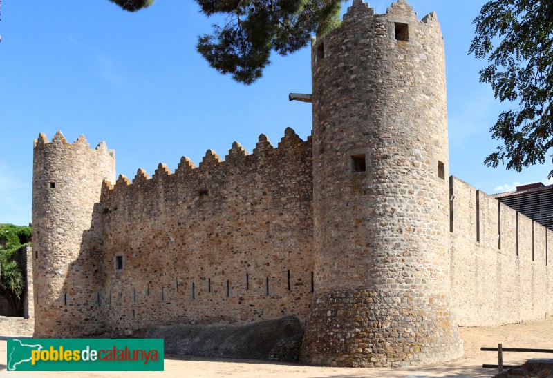 Calonge - Castell de Calonge (Foto: Albert Esteves, 2020) Calonge - Castell de Calonge