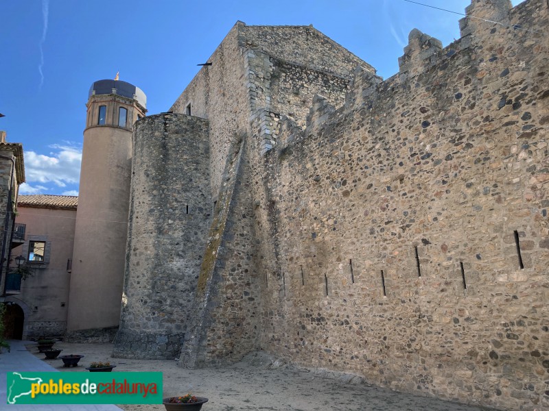 Calonge - Castell de Calonge (Foto: Albert Esteves, 2020) Calonge - Castell de Calonge