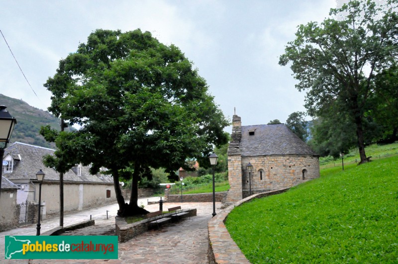 Les - Capella de Sant Blai (Foto: Joan Sánchez Sabé, 2014) Les - Capella de Sant Blai