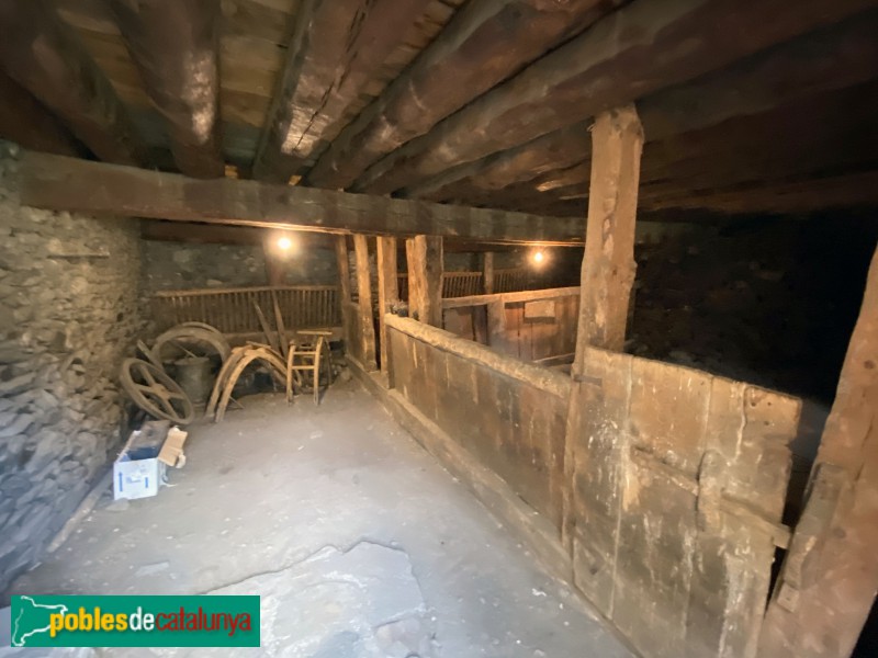 Vilamòs - Çò de Joanchiquet. Estable (Foto: Albert Esteves, 2020) Vilamòs - Çò de Joanchiquet. Estable