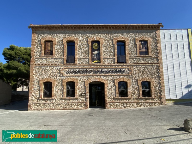 La Granadella - Cooperativa Sant Antoni Abat (Foto: Albert Esteves, 2020) La Granadella - Cooperativa Sant Antoni Abat