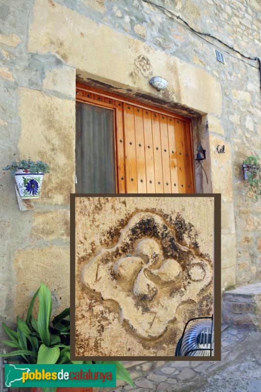 La Pobla de Cérvoles - Portal de 1807 (Foto: Albert Esteves, 2020) La Pobla de Cérvoles - Portal de 1807