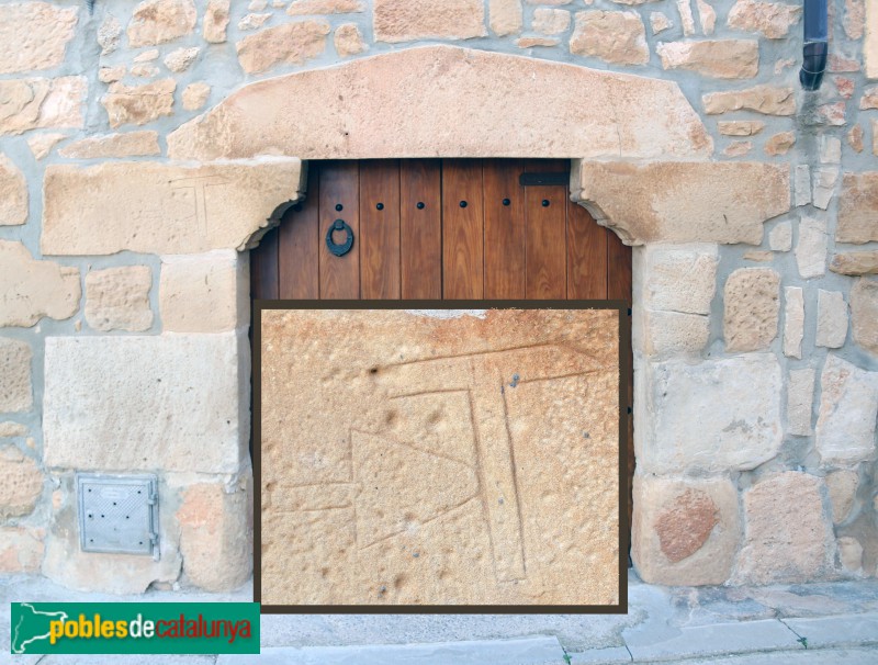 La Pobla de Cérvoles - Portal del segle XVIII (Foto: Albert Esteves, 2020) La Pobla de Cérvoles - Portal del segle XVIII