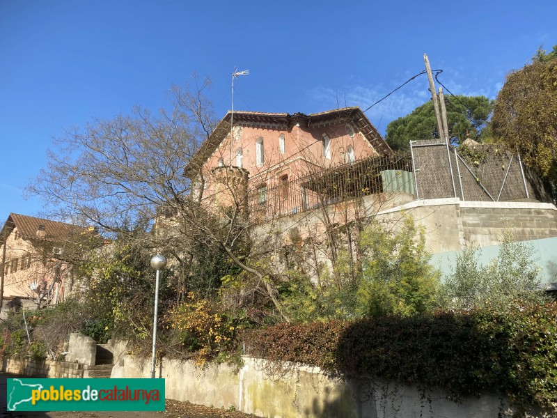 Barcelona - Casa Pelfort (Vallvidrera) (Foto: Albert Esteves, 2020) Barcelona - Casa Pelfort (Vallvidrera)