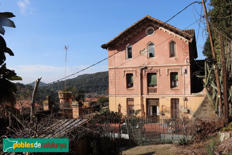 Barcelona - Casa Pelfort (Vallvidrera) (Foto: Albert Esteves, 2020) Barcelona - Casa Pelfort (Vallvidrera)