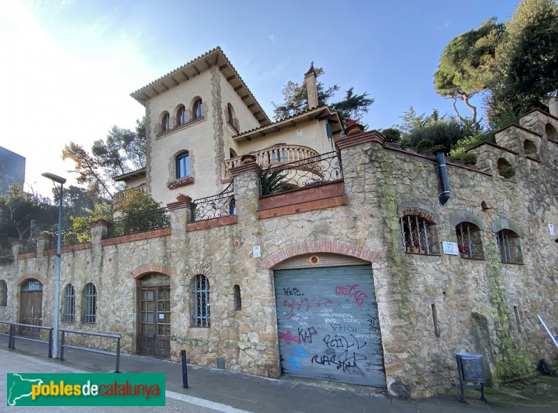 Barcelona - Reis Catòlics, 7-9 (Vallvidrera) (Foto: Albert Esteves, 2020) Barcelona - Reis Catòlics, 7-9 (Vallvidrera)