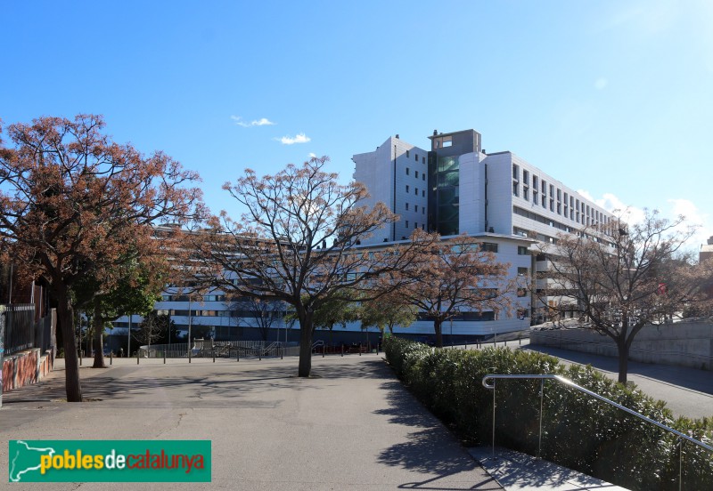 Barcelona - Vil·la Olímpica de la Vall d'Hebron (Foto: Albert Esteves, 2021) Barcelona - Vil·la Olímpica de la Vall d'Hebron