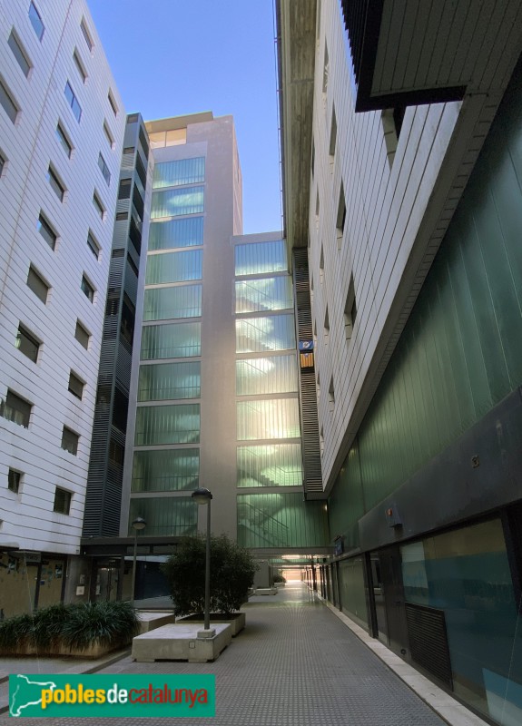 Barcelona - Vil·la Olímpica de la Vall d'Hebron (Foto: Albert Esteves, 2021) Barcelona - Vil·la Olímpica de la Vall d'Hebron