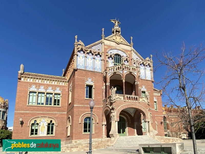 Hospital de Sant Pau - Edifici d'Operacions (Foto: Albert Esteves, 2021) Hospital de Sant Pau - Edifici d'Operacions