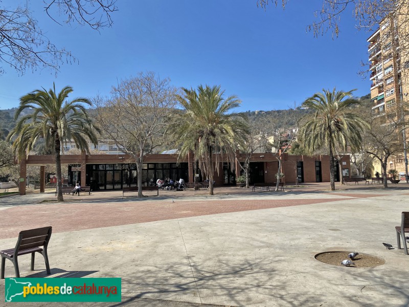 Barcelona - Centre Cívic Casa Groga (Foto: Albert Esteves, 2021) Barcelona - Centre Cívic Casa Groga