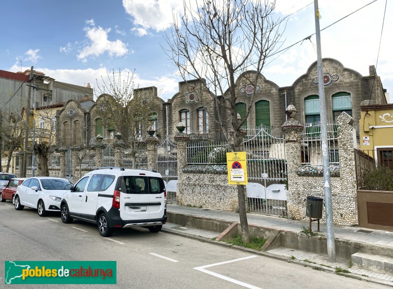 Sant Feliu de Llobregat - Cases d'en Molins (Foto: Albert Esteves, 2021) Sant Feliu de Llobregat - Cases d'en Molins