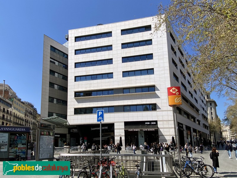 Barcelona - El Triangle (Foto: Albert Esteves, 2021) Barcelona - El Triangle