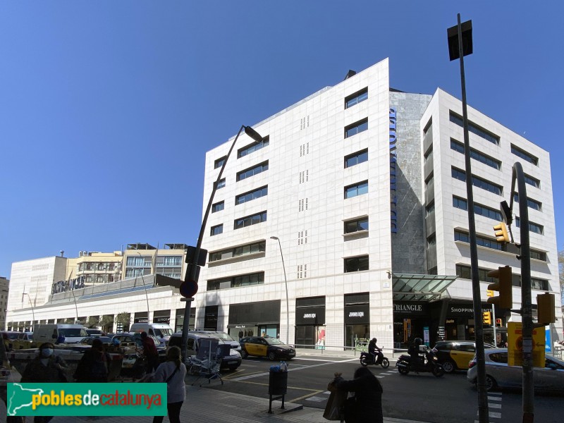 Barcelona - El Triangle (Foto: Albert Esteves, 2021) Barcelona - El Triangle