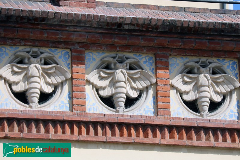 L'Hospitalet de Llobregat - Can Vilumara. Casa del director (Foto: Albert Esteves, 2021) L'Hospitalet de Llobregat - Can Vilumara. Casa del director