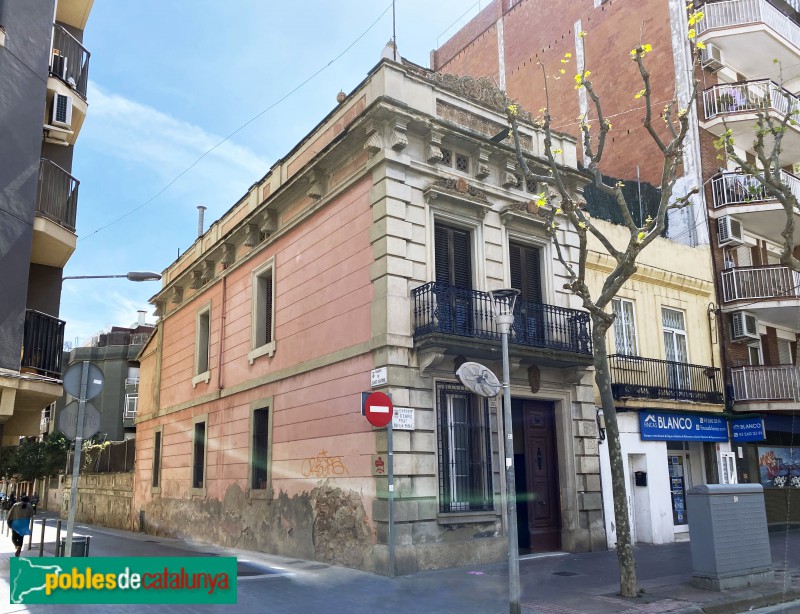 L'Hospitalet de Llobregat - Casa Ramon Puig Campreciós (Foto: Albert Esteves, 2021) L'Hospitalet de Llobregat - Casa Ramon Puig Campreciós