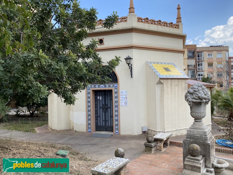 Sant Feliu de Llobregat - Torre Pins d'Or (Foto: Albert Esteves, 2021) Sant Feliu de Llobregat - Torre Pins d'Or