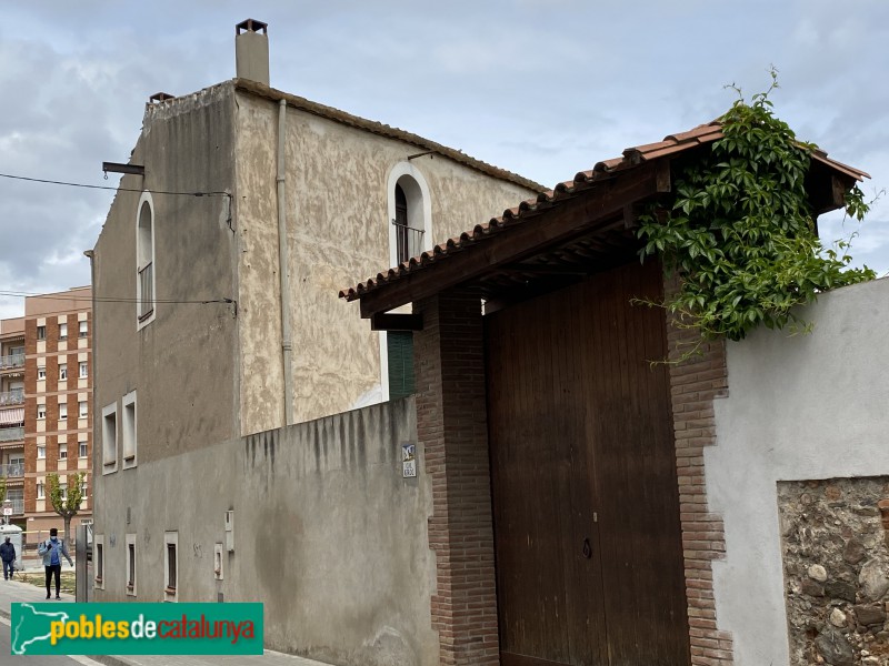 Sant Vicenç dels Horts - Cal Groc (Foto: Albert Esteves, 2021) Sant Vicenç dels Horts - Cal Groc