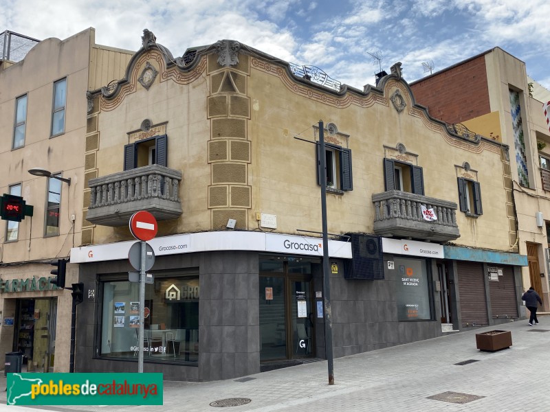 Sant Vicenç dels Horts - Cal Font (Foto: Albert Esteves, 2021) Sant Vicenç dels Horts - Cal Font