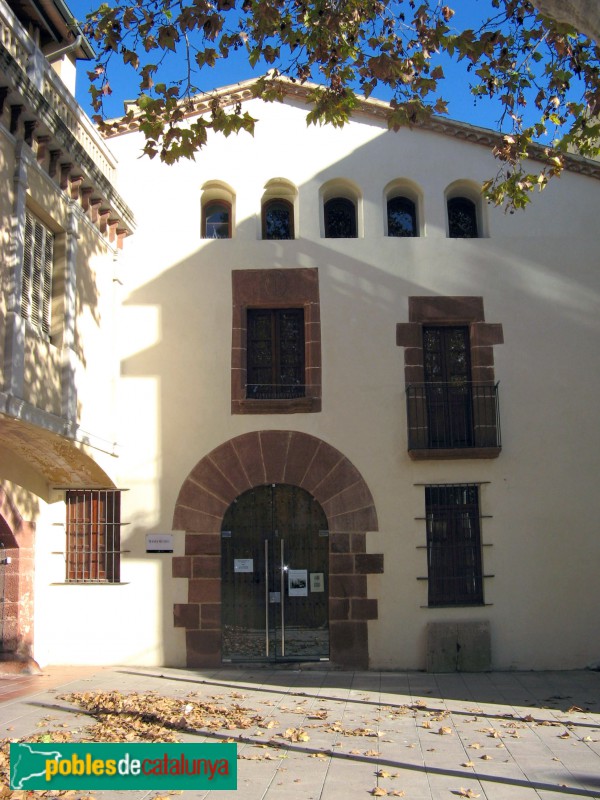 Pallejà - Ca n'Albareda de la Plaça (Foto: Albert Esteves, 2008) Pallejà - Ca n'Albareda de la Plaça