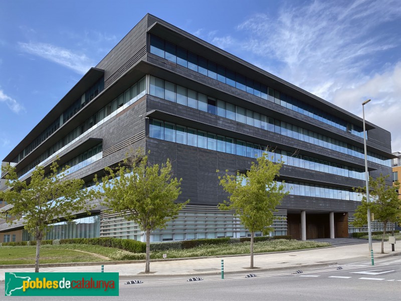 Cornellà de Llobregat - World Trade Center 7 (Foto: Albert Esteves, 2021) Cornellà de Llobregat - World Trade Center 7