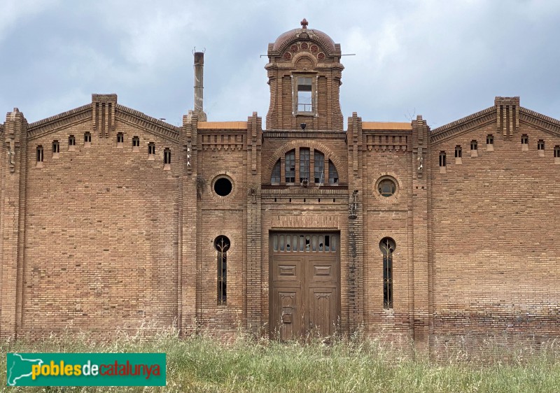 Cornellà de Llobregat - Fàbrica Can Bagaria (Foto: Albert Esteves, 2021) Cornellà de Llobregat - Fàbrica Can Bagaria