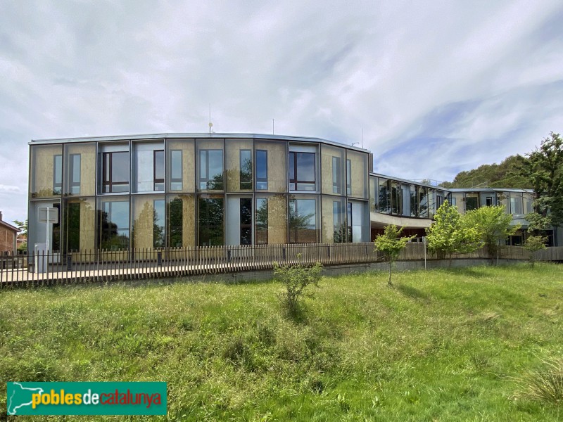 Begues - Biblioteca la Ginesta (Foto: Albert Esteves, 2021) Begues - Biblioteca la Ginesta