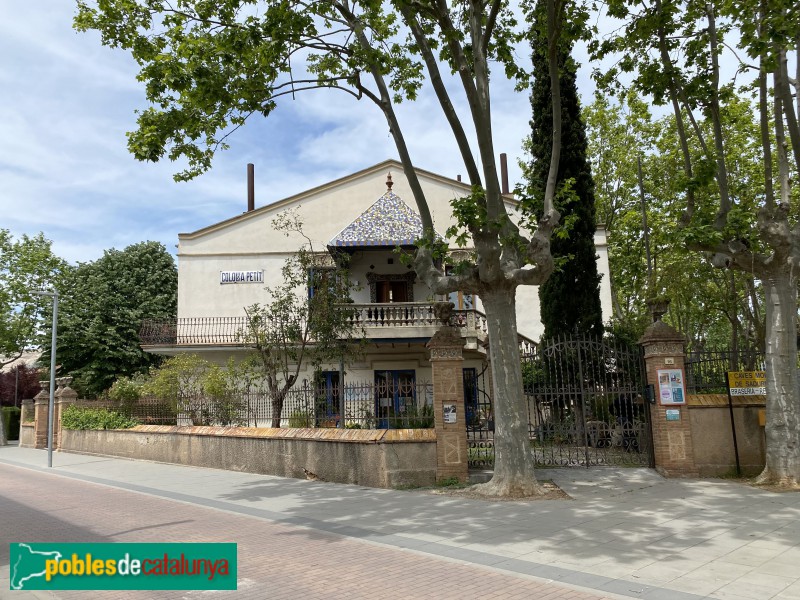 Begues - Hotel Colònia Petit (Foto: Albert Esteves, 2021) Begues - Hotel Colònia Petit