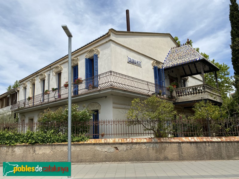 Begues - Hotel Colònia Petit (Foto: Albert Esteves, 2021) Begues - Hotel Colònia Petit